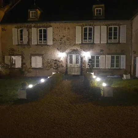 La Bâtisse De 3* Bromont-Lamothe